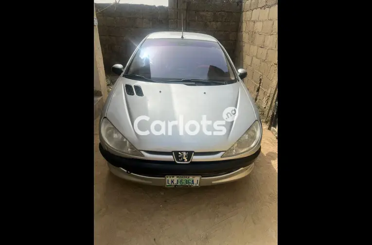 Used 2006 Peugeot 206 - 1/5