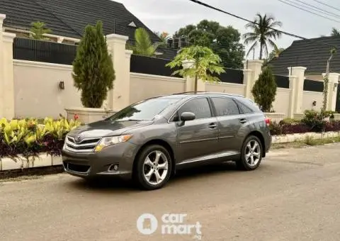 Foreign Used 2009 Toyota Venza V6 - 1/9