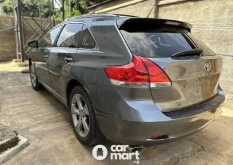 Clean Foreign used 2010 Toyota Venza V6 - 15/16