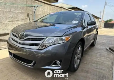 Clean Foreign used 2010 Toyota Venza V6 - 5/16