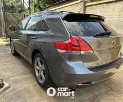 Clean Foreign used 2010 Toyota Venza V6 - 3