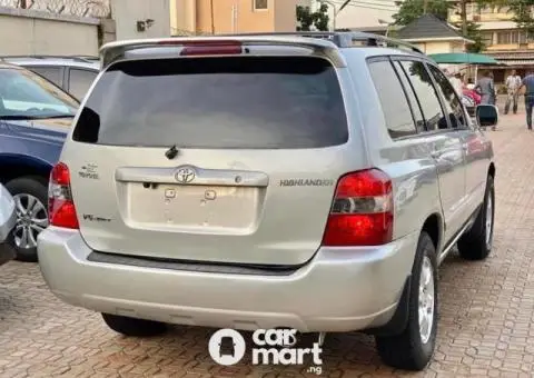 Super clean 2006 Toyota Highlander - 5/5