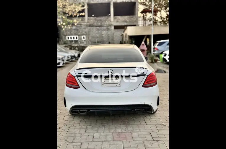 FOREIGN USED 2017 MERCEDES BENZ C63s AMG - 5/5