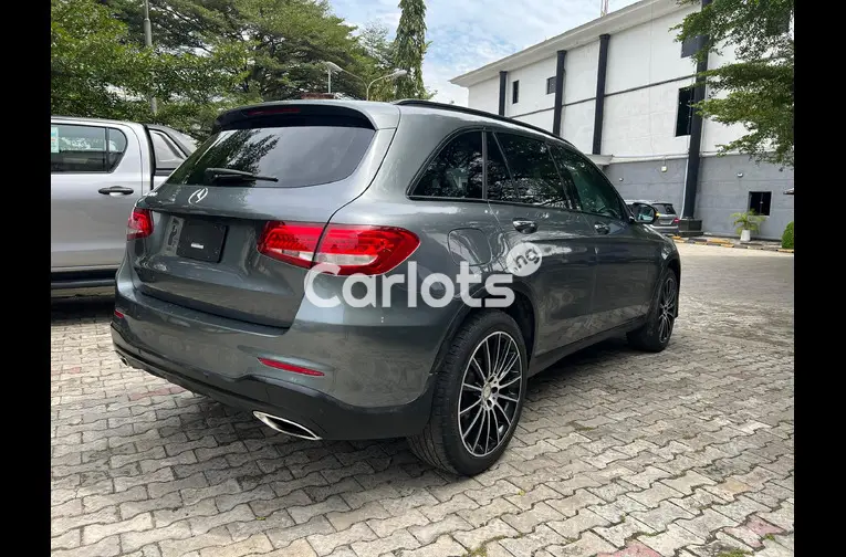 New Entry Foreign Used 2016 Mercedes Benz GLC300 - 5/5