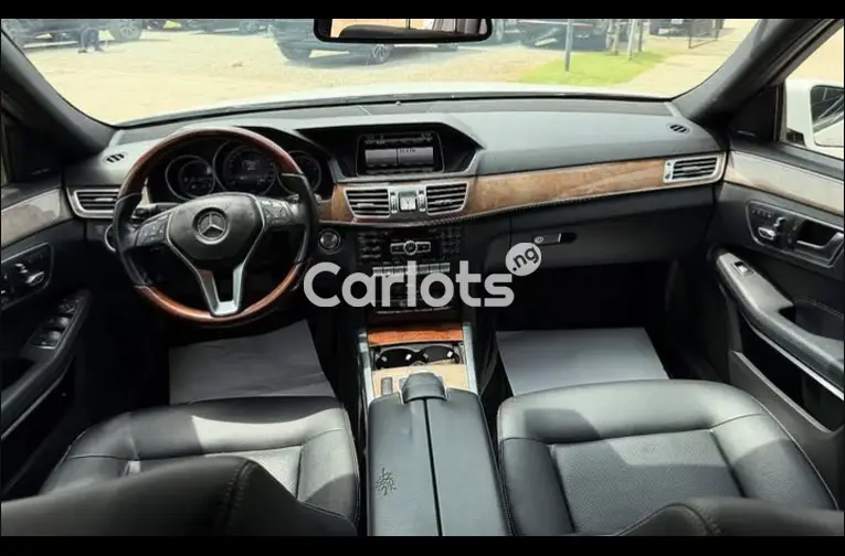 Used 2015 Mercedes Benz E350 for sale in Abuja, FCT - photo 3 of 5