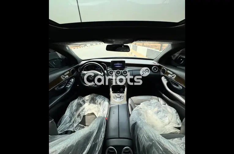 FOREIGN USED 2018 MERCEDES BENZ C43 for sale in Abuja, FCT - photo 2 of 5