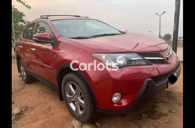 Toks standard 2014 Toyota RAV4 XLE AWD unregistered