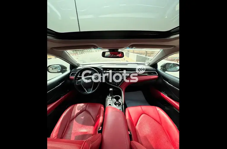 FOREIGN USED 2018 TOYOTA CAMRY XSE for sale in Abuja, FCT - photo 2 of 5