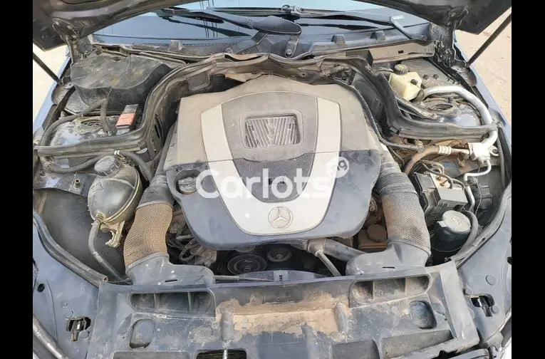 Used 2010 Mercedes Benz C300 for sale in Kaduna - thumbnail 2