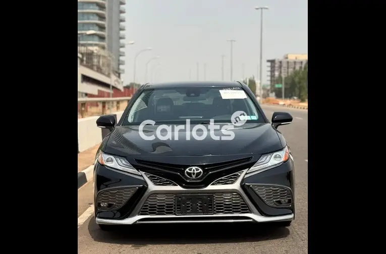 FOREIGN USED 2022 TOYOTA CAMRY TRD - 1/5