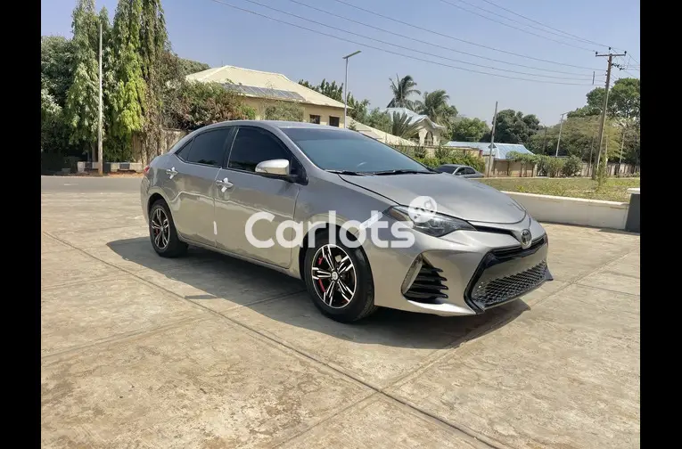 Nigerian Used 2018 UPGRADED TOYOTA COROLLA for sale in Kaduna - thumbnail 2