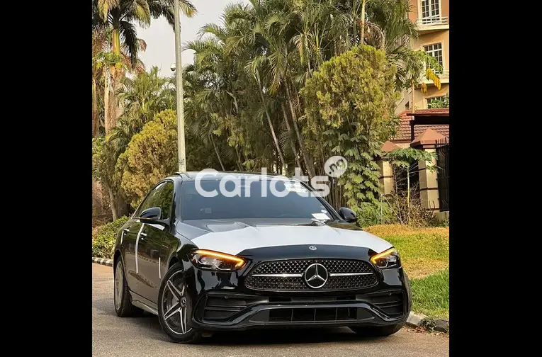 2023 MERCEDES BENZ C300 - 1/5