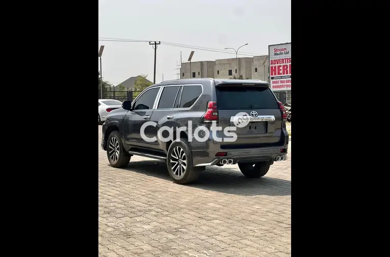 2021 UPGRADED TOYOTA LAND CRUISER PRADO - 5/5