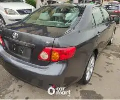 Foriegn used 2011 Toyota Corolla le