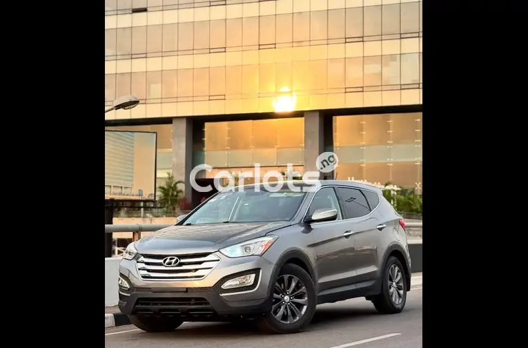 Foreign Used 2012 Hyundai Santa fe Sport for sale in Abuja