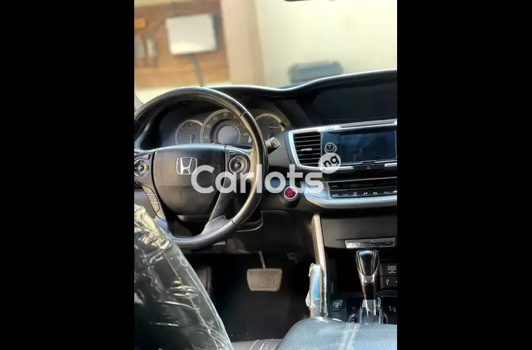HONDA ACCORD 2014 UPGRADED TO 2017 for sale in Kano, Kano - thumbnail 4