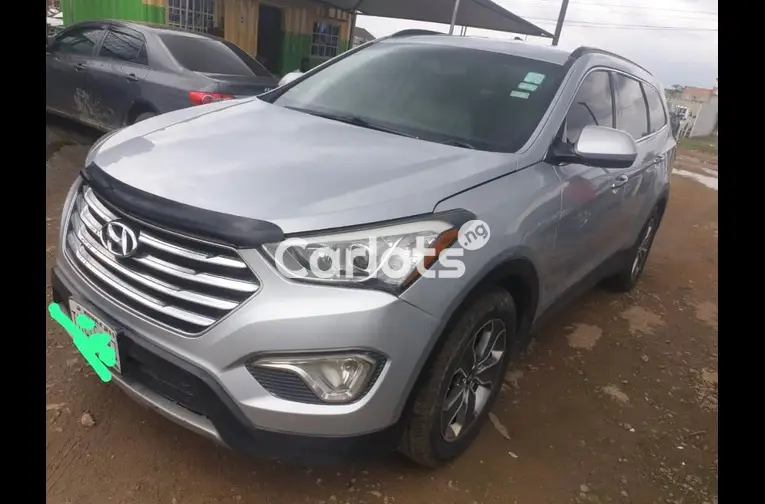 Pre-Owned 2016 Hyundai SantaFe