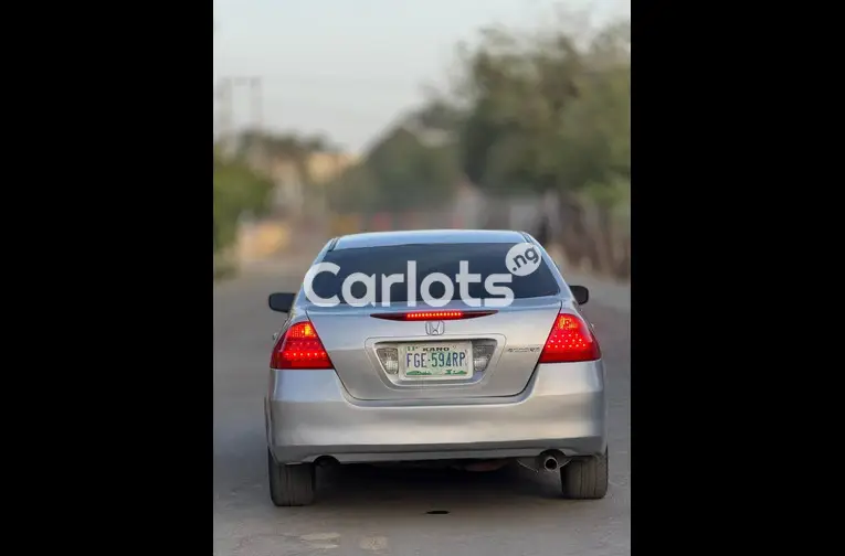 Used Honda Accord 2005 for sale in Kano - photo 4 of 5