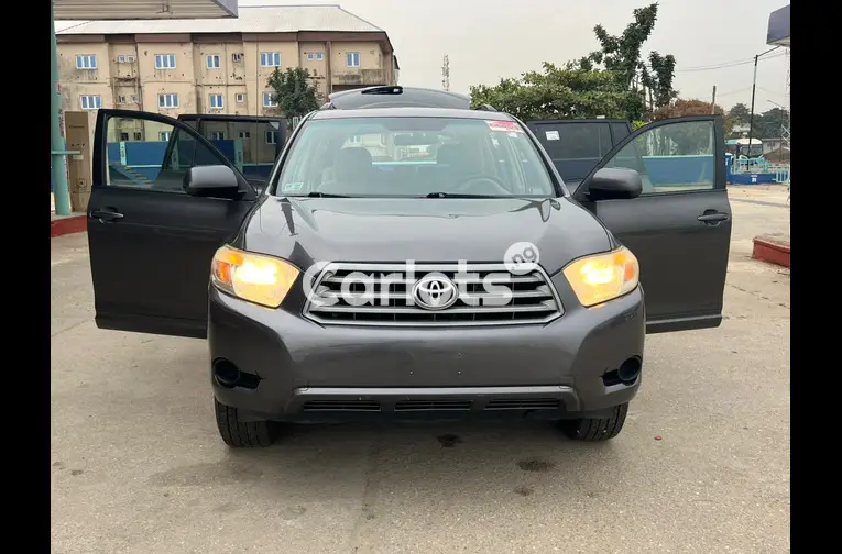 2009 Toyota Highlander Sport