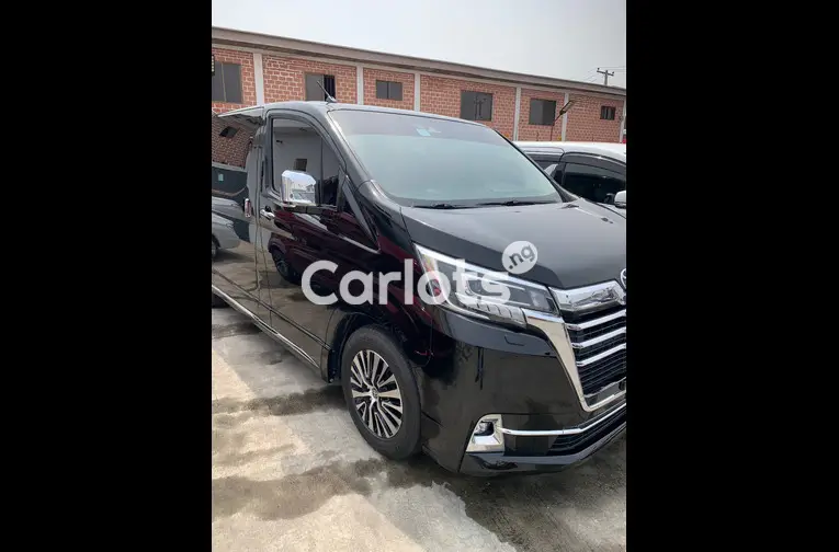 New Arrival Foreign Used 2020 Toyota Granvia Premt for sale in Amuwo Odofin, Lagos - photo 1 of 5
