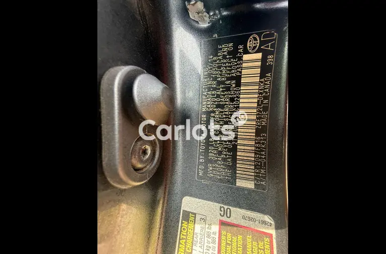 Nigerian used Toyota Corolla 2014 for sale in Abuja, FCT - photo 3 of 5