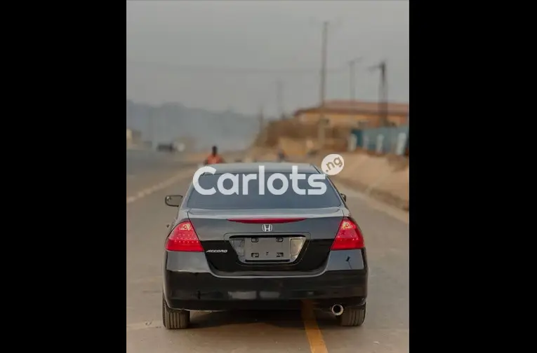 Nigerian used 2008 Honda Accord DC for sale in Abuja, FCT - thumbnail 4
