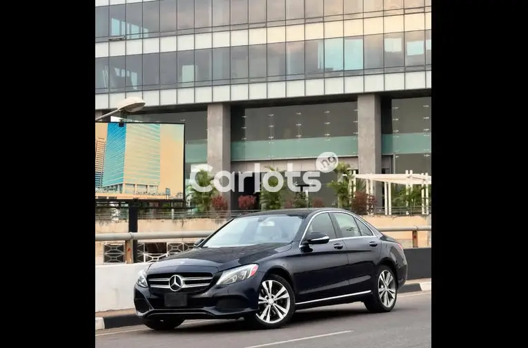 MERCEDES BENZ C300 2016 - 1/5