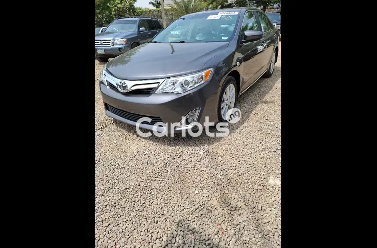 TOKS 2013 TOYOTA CAMRY XLE