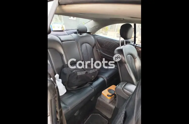 Used Mercedes Benz CLK350 2006 for sale in Abuja, FCT - photo 2 of 5