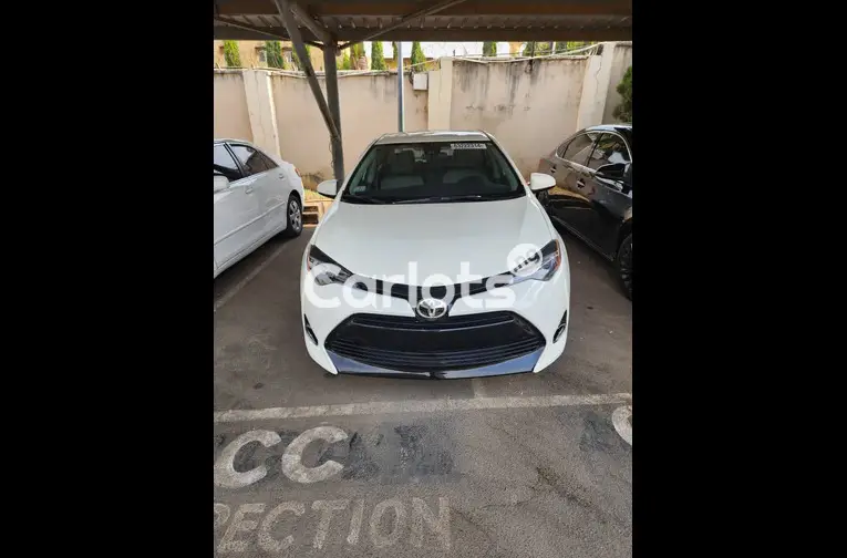 2017 Toyota Corolla - 1/5