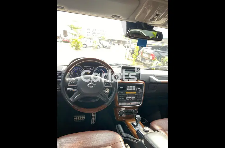 Used 2014 Mercedes Benz G500 V8 for sale in Abuja, FCT - thumbnail 3