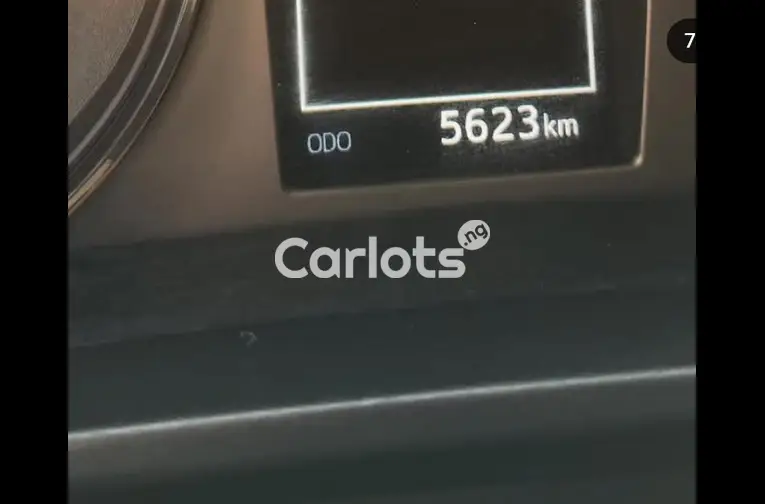 FOREIGN USED 2023 TOYOTA HILUX ADVENTURE for sale in Abuja, FCT - photo 2 of 5