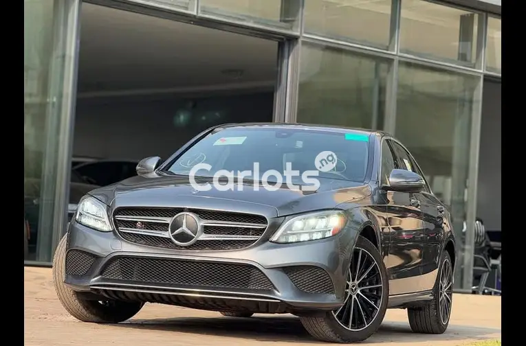 2020 MERCEDES BENZ C300