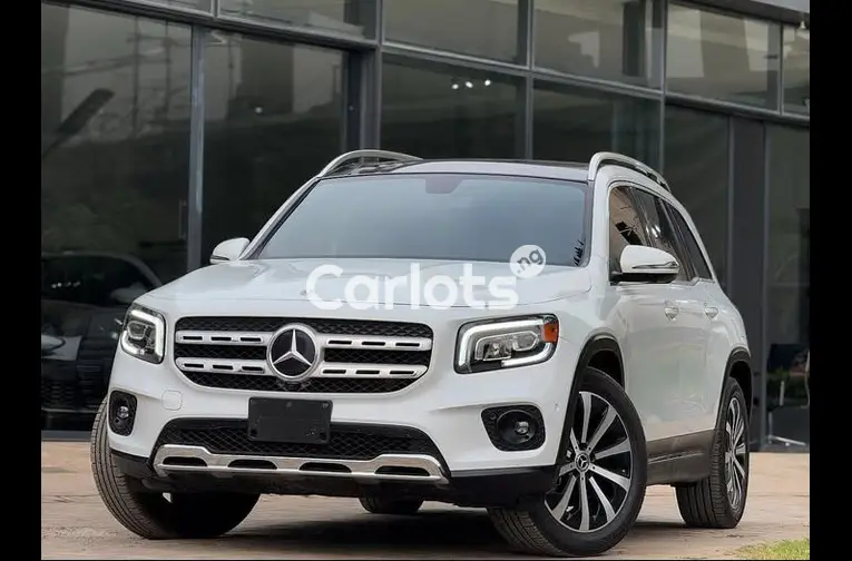 2020 MERCEDES BENZ GLB250 - 1/5