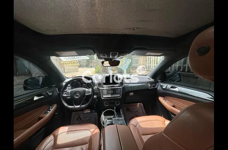 2018 Mercedes Benz GLE43 AMG foreign used for sale in Garki, FCT - thumbnail 4