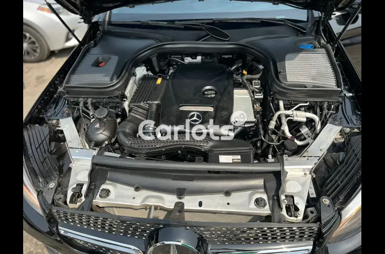 Tokunbo 2018 Mercedes Benz GLC300 - 5/5