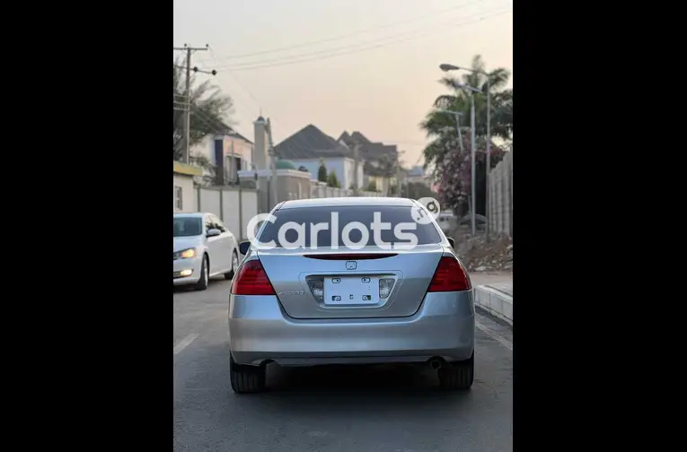Nigerian Used 2008 HONDA ACCORD for sale in Kano - photo 5 of 5