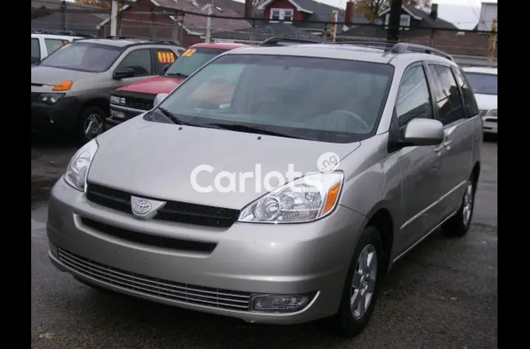 2005 Toyota Sienna XLE Limited Edition - 1/5