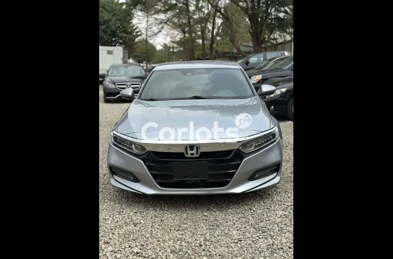 FOREIGN USED HONDA ACCORD 2019 - 1/5