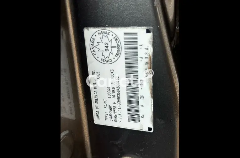Nigerian Used Neatly use 2004 Honda Accord DC for sale in Garki, FCT - photo 2 of 5