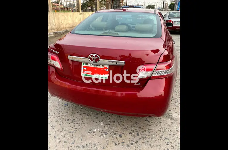 Used Toyota Camry 2010 - 4/5