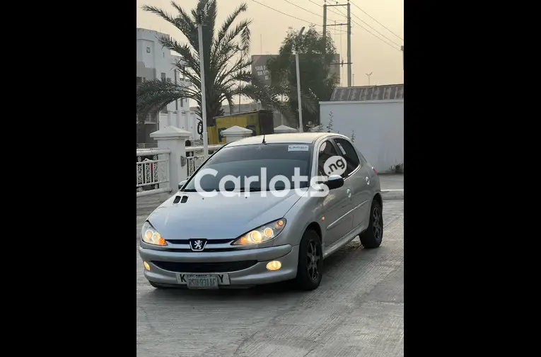 2004 Peugeot 206