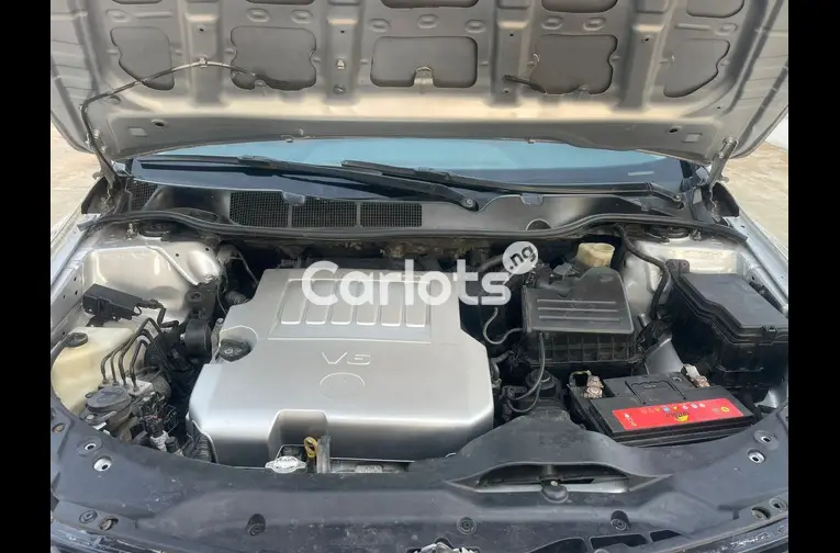 SUPER CLEAN 2010 TOYOTA VENZA for sale in Kaduna, Kaduna - photo 5 of 5