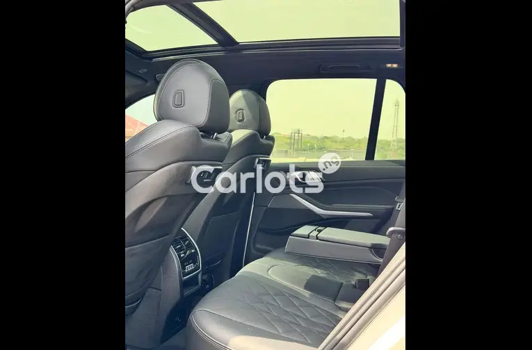 Used BMW X5 2023 for sale in Abuja, FCT - thumbnail 4