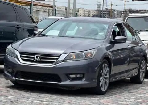 Tokunbo 2014 Honda Accord - 1/5