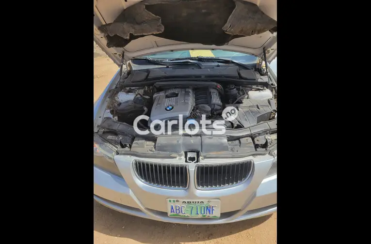 2007 BMW 3 series Nigerian used - 2/5