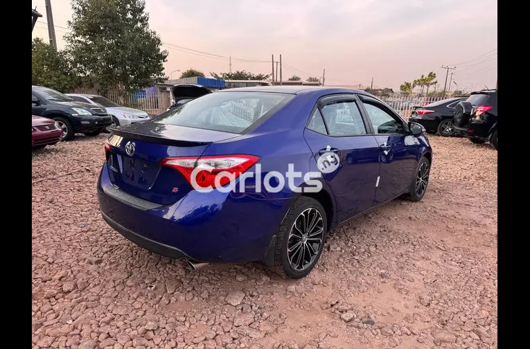 FOREIGN USED 2014 TOYOTA COROLLA S for sale in Kaduna, Kaduna - photo 4 of 5