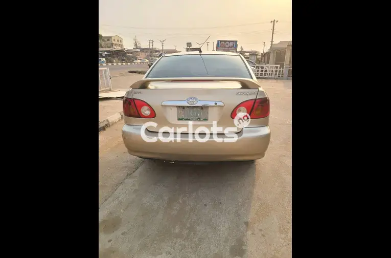 Toyota Corolla 2003 - 4/5