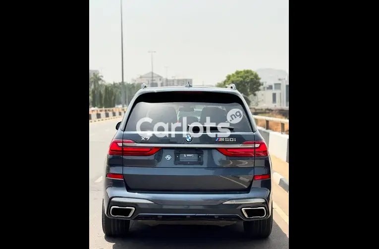 Foreign Used 2023 BMW X7 M50i for sale in Abuja, FCT - photo 5 of 5