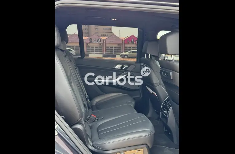 Foreign Used 2023 BMW X7 M50i for sale in Abuja, FCT - photo 2 of 5